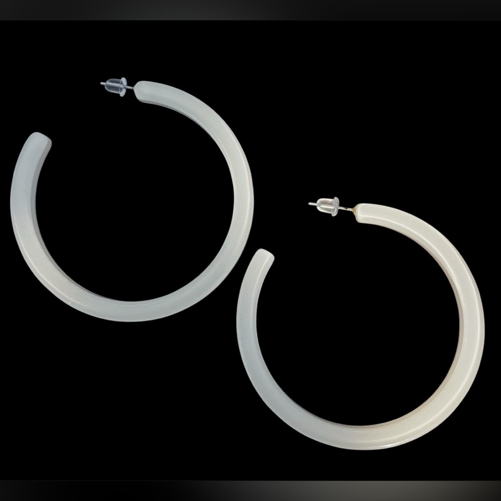 Retro Large Front Clear/ Sides White Plastic Hoop Earrings 2.5”x2.5”